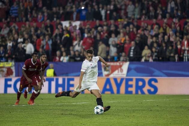 November 21, 2017 - Seville, Spain - WISSAN BEN YEDDER of Sevilla shoots a penalty to score 2-3 during the UEFA Champions League Group E soccer match between Sevilla FC and Liverpool FC at Estadio Ramon Sanchez Pizjuan Soccer 2017 - Sevilla FC vs Liverpool FC - ZUMAa142 20171121_zap_a142_025 Copyright: xDanielxGonzalezxAcunax