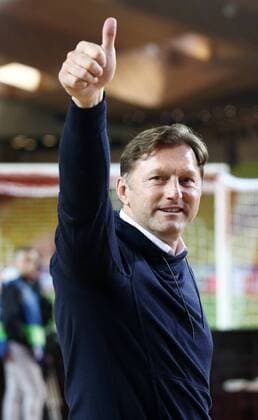 AS Monaco - RB Leipzig Fussball Champions League Monaco, 21.11.2017, Stade Louis II, Fussball, Champions League, Gruppe G, 5. Spieltag , AS Monaco vs. RB Leipzig , Im Bild: Trainer Ralph Hasenhüttl Hasenhuettl (RB Leipzig), Schlussjubel, Dank an die Fans. ,