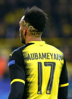 Fussball, UEFA Champions League, Herren, Saison 2017 2018, Gruppe H, 5. Spieltag, Signal Iduna Park Dortmund, Bor. Dortmund (gelb) - Tottenham Hotspur FC (weiss) 1:2; Pierre-Emerick Aubameyang (BVB) mit neuer Frisur.