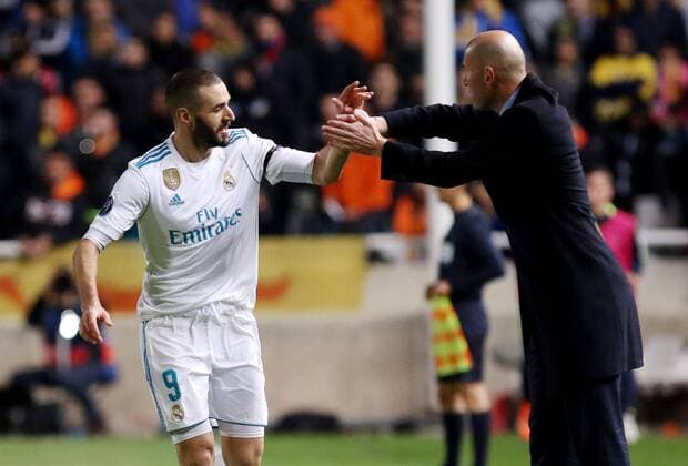 (171122) -- NICOSIA, Nov. 22, 2017 -- Real Madrid s Karim Benzema (L) celebrates with coach Zinedine Zidane during the the UEFA Champions League Group H match against Apoel in Nicosia, Cyprus, Nov. 21, 2017. Real Madrid won 6-0. ) (SP)CYPRIS-NICOSIA-SOCCER-UEFA CHAMPIONS LEAGUE-REAL MADRID VS APOEL SakisxSavvides 