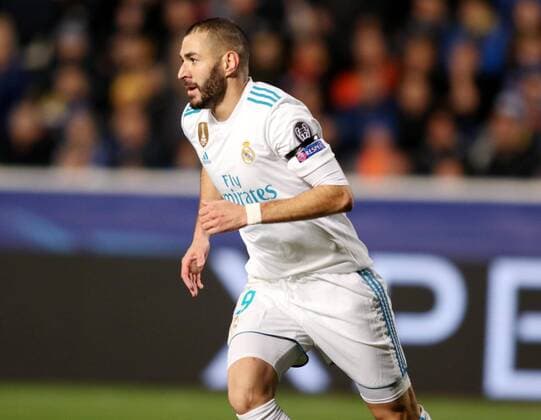 (171122) -- NICOSIA, Nov. 22, 2017 -- Real Madrid s Karim Benzema celebrates during the the UEFA Champions League Group H match against Apoel in Nicosia, Cyprus, Nov. 21, 2017. Real Madrid won 6-0. ) (SP)CYPRIS-NICOSIA-SOCCER-UEFA CHAMPIONS LEAGUE-REAL MADRID VS APOEL SakisxSavvides 