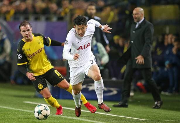 21.11.2017, Fussball UEFA Champions League 2017 2018, Gruppenphase, 5.Spieltag, Borussia Dortmund - Tottenham Hotspur, im Signal-Iduna-Park Dortmund. v.l. Mario Götze (Dortmund) gegen Heung-Min Son (Tottenham Hotspur)