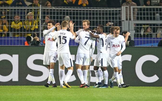 21.11.2017, Fussball UEFA Champions League 2017 2018, Gruppenphase, 5.Spieltag, Borussia Dortmund - Tottenham Hotspur, im Signal-Iduna-Park Dortmund. Jubel Tottenham Hotspur zum Tor zum 1:1