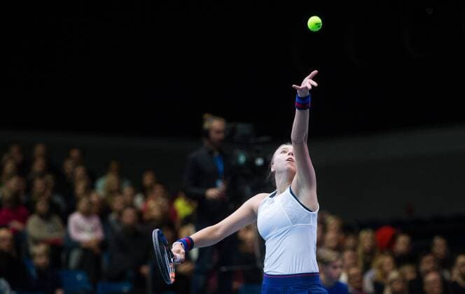 TALLINN, EESTI 21NOV17. Eesti Meedia tennis cup. Tennis match of the two of the best female tennis players in Estonia: KAIA KANEPI (in black shirt) and ANETT KONTAVEIT (in white shirt). The winner is Kaia Kanepi. TALLINN Harjumaa Estonia Saku Suurhall  Copyright: xTAIROxLUTTERx