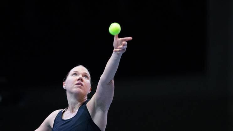 TALLINN, EESTI 21NOV17. Eesti Meedia tennis cup. Tennis match of the two of the best female tennis players in Estonia: KAIA KANEPI (in black shirt) and ANETT KONTAVEIT (in white shirt). The winner is Kaia Kanepi. TALLINN Harjumaa Estonia Saku Suurhall  Copyright: xTAIROxLUTTERx