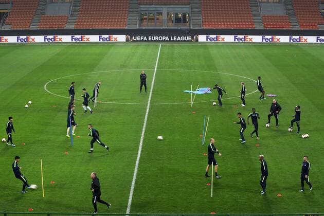 SOCCER - EL, Milan vs A.Wien, preview MILAN,ITALY,22.NOV.17 - SOCCER - UEFA Europa League, AC Milan vs FK Austria Wien, preview, training of A.Wien. Image shows the team. GEPAxpictures xAndreasxPranter