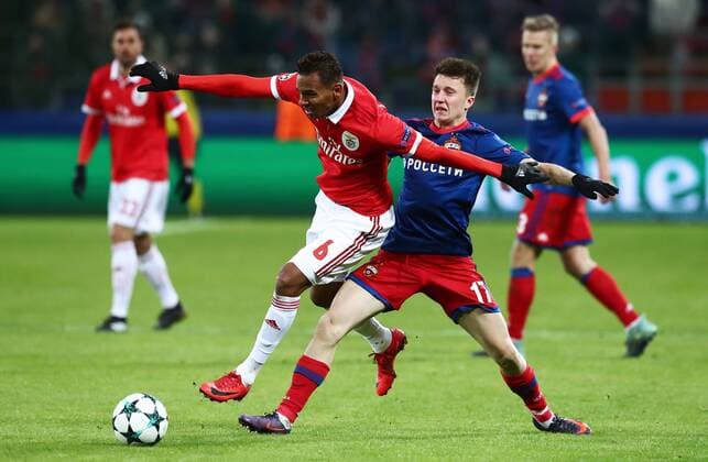 MOSCOW, RUSSIA â€“ NOVEMBER 22, 2017: Benfica Lisbonâ€™s Filipe Augusto and CSKA Moscow s Alexander Golovin (L-R front) in their 2017 18 UEFA Champions League Group A Round 5 football match at VEB Arena. Stanislav Krasilnikov TASS  TS06A300