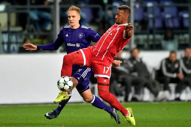 BRUSSELS, BELGIUM - NOVEMBER 22 : Lukasz Teodorczyk forward of RSC Anderlecht battles for the ball with Jerome Boateng defender of Bayern FOOTBALL : Anderlecht vs Bayern Munich - Ligue des Champions - 22 11 2017 PhotoNews Panoramic  775030972