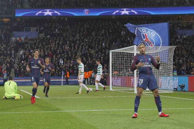 Kylian Mbappe (PSG) inscrit un but, joie FOOTBALL : PARIS SAINT GERMAIN v CELTIC - UEFA CHAMPIONS LEAGUE - 22 11 2017 StephaneAllaman Panoramic 