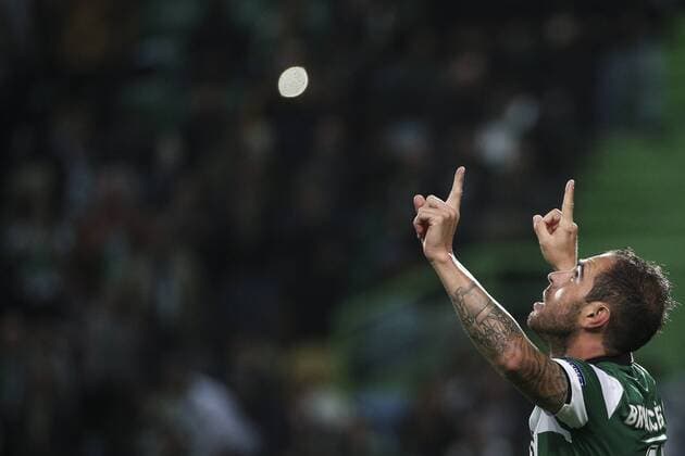November 22, 2017 - Lisbon, Portugal - SportingÃ¢â‚¬â ¢s midfielder Bruno Cesar celebrates after scores his goal during the UEFA Champions League group D match between Sporting CP and Olympiacos FC at Alvalade Stadium on November 22, 2017 in Lisboa, Portugal. ( Nurphoto) Sporting CP v Olympiakos Piraeus - UEFA Champions League  - ZUMAn230 20171122_zaa_n230_246 Copyright: xFilipexAmorimx