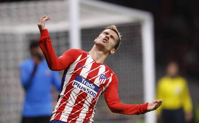 Partido de la Champions League disputado entre Roma y Atletico. En la imagen, Griezmann decepcionado. Champions League match played between Roma and Atletico. In this picture, Griezmann dejected. 