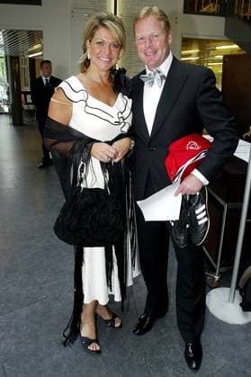amsterdam, 03-06-2003 . EXCLUSIVE PICTURE THIS PICTURE MAY NOT BE PUBLISHED UNLESS SPECIFICALLY APPROVED BY PRO SHOTS . bartina en ronald koeman bartina en ronald koeman