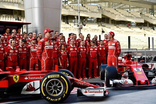 Sebastian Vettel (GER 5), Scuderia Ferrari, Kimi Raikkonen (FIN 7), Scuderia Ferrari, Grosser Preis von ABU DHABI 2017, Vorbereitungen, Motorsport, Formel 1, 23.11.2017, ABU DHABI Copyright: xAndre Eibner-Pressefotox EP_JAE