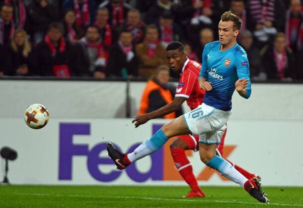23.11.2017, xjhx, Fussball Europa League, 1.FC Koeln - Arsenal London, emspor v.l. Jhon Cordoba (1. FC Köln), Rob Holding (Arsenal London) Koeln