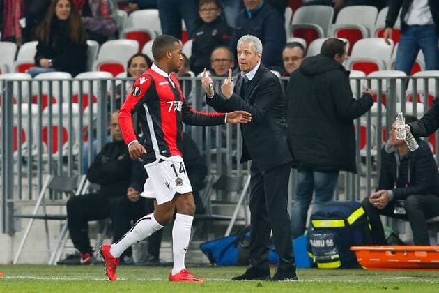 Nice Alassane Plea and Nice head coach Lucien Favre celebrate during a game between French club OGC Nice and Belgian soccer team SV Zulte Waregem, the fifth game of the group stage (Group K) of the UEFA Europa League competition, Thursday 23 November 2017 in Nice, France. BRUNOxFAHY  x05207268x