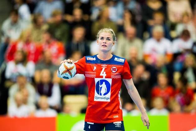 171123 Veronika Kristiansen of Norway during the MÃ¸belringen Cup match between Norway and South Korea on November 23, 2017 in Sotra. Photo: Vegard Wivestad GrÃ¸tt BILDBYRAN kod VG 170061  Copyright: VEGARDxWIVESTADxGRÃ?TT BB171123BB551