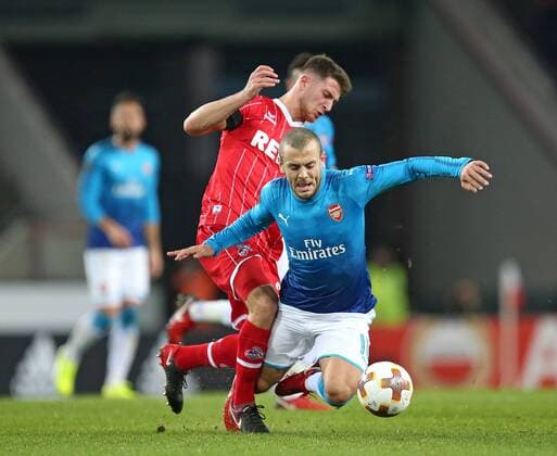 23.11.2017, Fussball UEFA Europa League 2017 2018, Gruppenphase, 5.Spieltag, 1. FC Köln - FC Arsenal, im RheinEnergieStadion Köln. v.l. Salih Özcan (Köln) gegen Jack Wilshere (FC Arsenal)