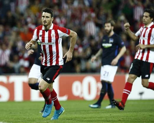 DAVID S. BUSTAMANTE 23 11 2017 BILBAO PAIS VASCO Partido correspondiente a la Jornada 5 del grupo J de la UEFA Europa League de futbol entre el Athletic de Bilbao y el Hertha BSC Berlin disputado en el Estadio San Mames de Bilbao. gol y celebracion de Aritz Aduriz Zubeldia  xDAVIDxS.xBUSTAMANTEx xx