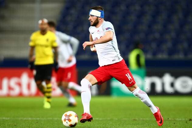 SOCCER - EL, RBS vs Vitoria SALZBURG,AUSTRIA,23.NOV.17 - SOCCER - UEFA Europa League, Red Bull Salzburg vs Vitoria Guimaraes SC. Image shows Valon Berisha (RBS). GEPAxpictures xFelixxRoittner
