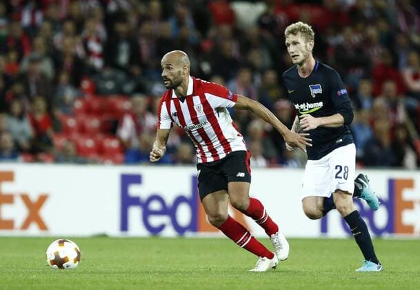 DAVID S. BUSTAMANTE 23 11 2017 BILBAO PAIS VASCO Partido correspondiente a la Jornada 5 del grupo J de la UEFA Europa League de futbol entre el Athletic de Bilbao y el Hertha BSC Berlin disputado en el Estadio San Mames de Bilbao. Mikel Rico Moreno y Fabian Lustenberger  xDAVIDxS.xBUSTAMANTEx xx