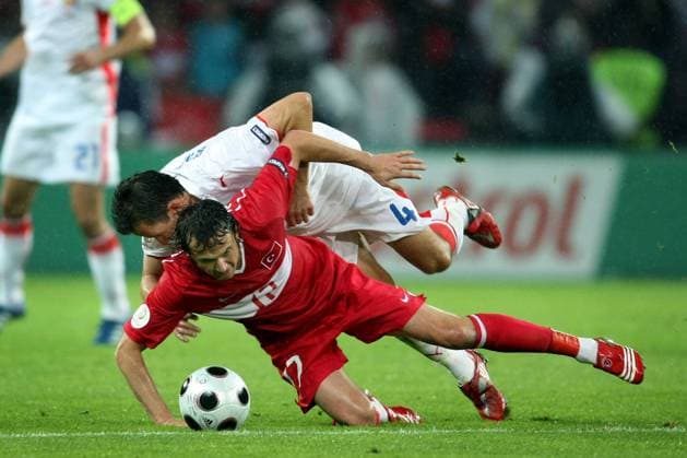euro2008 ek , geneve , 15-06-08 turkije - tsjechie 3-2 turkije winst in een sensationele wedstrijd vlak voor tijd tomas galasek en tuncay sanli turkije - tsjechie