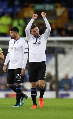 Football - 2017 2018 UEFA Europa League - Group E: Everton vs. Atalanta B.C. Bryan Cristante of Atalanta celebrates scoring at Goodison Park. COLORSPORT LYNNE CAMERON 
