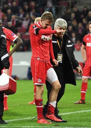 Fussball, UEFA Europaleague, Saison 2017 2018, 1.FC koeln vs FC Arsenal, 23.11.2017, Rheinenergiestadion Koeln,Jannes Kilian Horn , Dr. Peter Schäferhoff, FC Köln,