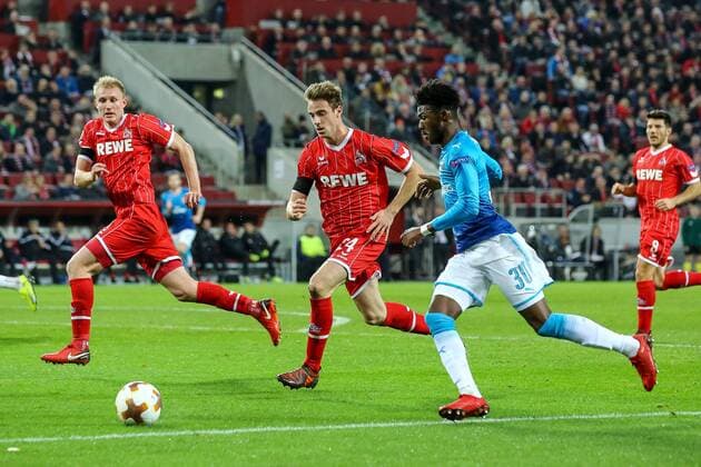vl. Frederik Soerensen (FC Koeln 4), Lukas Kluenter (FC Koeln 24), Ainsley Maitland-Niles (London), 1. FC Koeln - FC Arsenal London Koeln Copyright: xEIBNER BenjaminxHornx EP_BHN