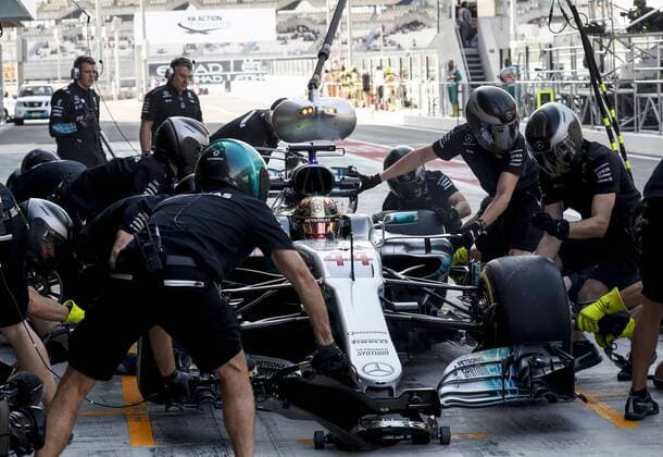 Motorsports: FIA Formula One World Championship WM Weltmeisterschaft 2017, Grand Prix of Abu Dhabi, 44 Lewis Hamilton (GBR, Mercedes AMG Petronas F1 Team), Abu Dhabi United Arab Emirates