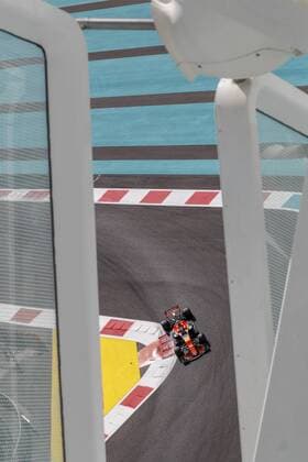 Motorsports: FIA Formula One World Championship WM Weltmeisterschaft 2017, Grand Prix of Abu Dhabi, 14 Fernando Alonso (ESP, McLaren Honda), Abu Dhabi United Arab Emirates