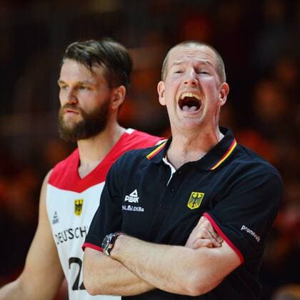 Themen der Woche - SPORT Bilder des Tages - SPORT Henrik Roedl (Cheftrainer, Deutschland) re. und Danilo Barthel (Deutschland) li., Deutschland vs. Georgien, Basketball, Qualifikation World Cup 2019, 24.11.2017, Chemnitz Copyright: xEibner-Pressefoto BertxHarzerx EP_BHR