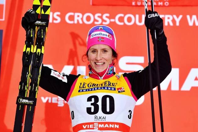 171125 Marit Björgen, Norge jublar pa prispallen efter sin vinst i skidloppet över 10 km klassisk stil under världscuppremiären i skidor den 25 november 2017 i Ruka.  Copyright: PETTERxARVIDSON BB171125PA082