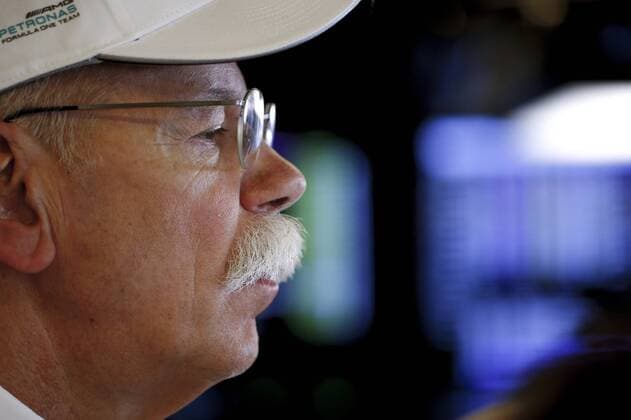 Motorsports: FIA Formula One World Championship WM Weltmeisterschaft 2017, Grand Prix of Abu Dhabi, Dr. Dieter Zetsche (Chairman of the Board of Management of Daimler AG, Head of Mercedes-Benz Cars), Abu Dhabi United Arab Emirates