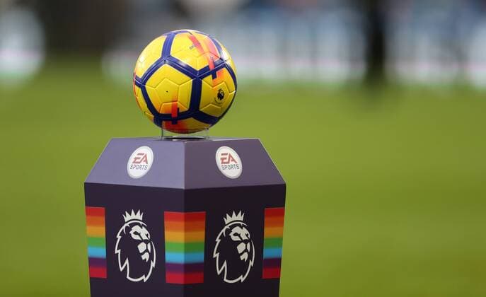 Fu?ball, England, LGBT Kampagne Newcastle United v Watford Premier League Match Ball with rainbow stand to support Stonewall, the LGBT equality charity prior to the Premier League match at St. James s Park, Newcastle Content Not Available For UK Newspapers Copyright: xSimonxMoorex FIL-11010-0050