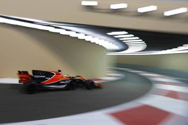 Motorsports: FIA Formula One World Championship WM Weltmeisterschaft 2017, Grand Prix of Abu Dhabi, 14 Fernando Alonso (ESP, McLaren Honda), Abu Dhabi United Arab Emirates