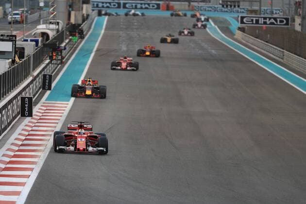 26th November 2017, Yas Marina Circuit, Abu Dhabi, UAE; Abu Dhabi Formula One Grand Prix, Sunday race day; Sebastian Vettel - Scuderia Ferrari chases the Mercedes cars  ActionPlus11956569