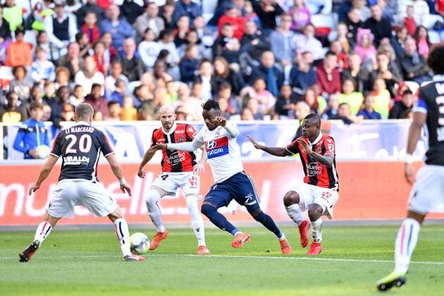 27 MAXWEL CORNET (ol) - 06 Jean Michael SERI (nice) FOOTBALL : Nice vs Lyon - Ligue 1 Conforama - 26 11 2017 FEP Panoramic 