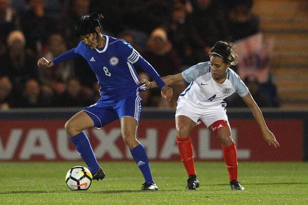 England Women v Kazakhstan Women 2019 FIFA Womens World Cup Qual Begaim Kirgizbaeva of Kazakhstan and Fara Williams of England in action during the 2019 FIFA Women s World Cup Qualifying match at the Weston Homes Community Stadium, Colchester Content Not Available For UK Newspapers Copyright: xPaulxChestertonx FIL-11025-0114