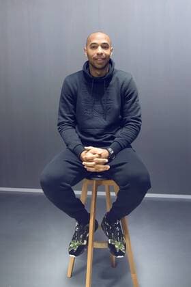 Legendary French football player Thierry Henry poses for photos during an exclusive interview in Shanghai, China, 24 November 2017. Thierry Henry flashes gracious smile at interview in Shanghai  pbu718215_01