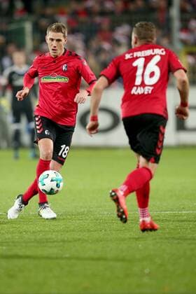 Nils Petersen ( SC Freiburg 18 ) Yoric Ravet ( SC Freiburg 16 ), SC Freiburg vs. Hamburger SV, 1.Bundesliga, Fussball, 01.12.2017, Freiburg Copyright: xLanger Eibner-Pressefotox EP_HLR