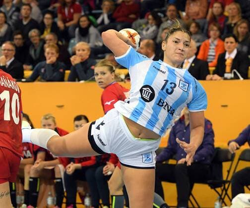 Tschechien vs. Argentinien Handball Frauen Weltmeisterschaft in Deutschland Saison 2017 2018 Bietigheim-Bissingen; EgeTrans Arena, 2.12.2017 Casasola Micaela Joana, Argentinien