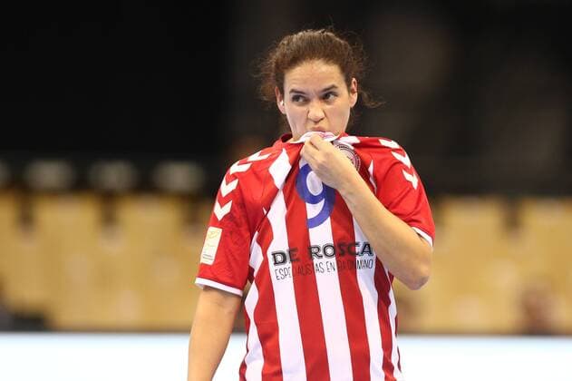 Marizza Alejandra Faria Servin (Paraguay) Rumaenien vs Paraguay --- Handball --- Frauen-Weltmeisterschaft --- 02.12.2017 Trier Copyright: xWeissx Eibner-Pressefotox EP_rws