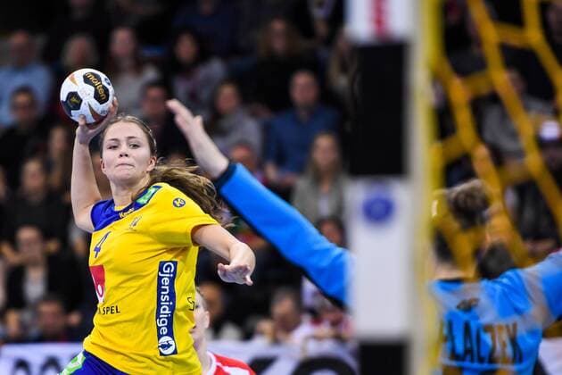 Handball, WM Damen, Schweden - Polen 171202 Sveriges Olivia Mellegard i matchen mellan Sverige och Polen under handbolls-VM den 2 december 2017 i Bietigheim Bissingen. Copyright: CARLxSANDIN BB171202CS015