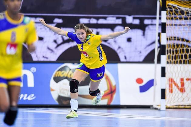 Handball, WM Damen, Schweden - Polen 171202 Sveriges Olivia Mellegard jublar i matchen mellan Sverige och Polen under handbolls-VM den 2 december 2017 i Bietigheim Bissingen. Copyright: CARLxSANDIN BB171202CS023