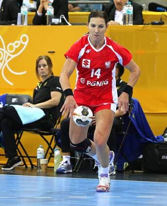 02.12.2017, Deutschland, Bietigheim, Handball Weltmeisterschaft der Frauen: Länderspiel Schweden vs. Polen: Karolina Kudlacz-Gloc (POL)