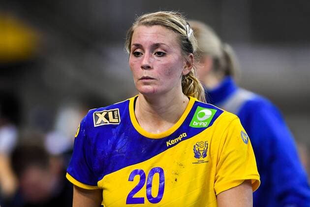 Handball, WM Damen, Schweden - Polen 171202 Sveriges Isabelle Gullden deppar efter matchen mellan Sverige och Polen under handbolls-VM den 2 december 2017 i Bietigheim Bissingen. Copyright: CARLxSANDIN BB171202CS035
