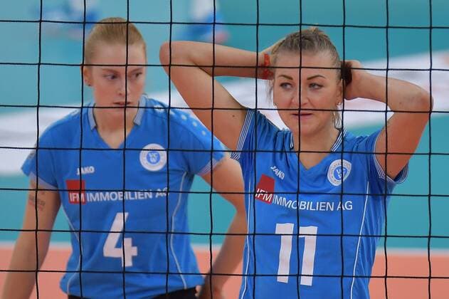 02.12.2017, xtkx, Volleyball Damen, VC Wiesbaden - Allianz MTV Stuttgart, emspor, v.l. Simona Kosova (VCW) , Wiesbaden