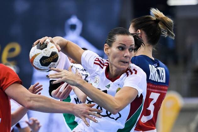 Handball, WM Damen, Norwegen - Ungarn 171202 Ungerns Anita Görbicz i matchen mellan Norge och Ungern under handbolls-VM den 2 december 2017 i Bietigheim Bissingen. Copyright: CARLxSANDIN BB171202CS091