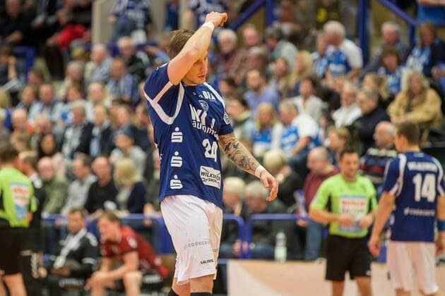 Linus Arnesson ( 24, Bergischer HC) enttäuscht Bergischer HC vs. VfL Lübeck-Schwartau, Handball, 2. Bundesliga, 02.12.17 Solingen NRW Deutschland Klingenhalle