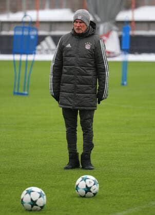 201712004, 1.CL, FC Bayern Abschlusstraining, Säbenerstrasse Muenchen, Fussball, im Bild: FCB Trainer Jupp Heynckes (FCB)